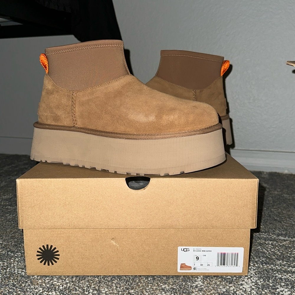 UGG Classic Mini Dipper